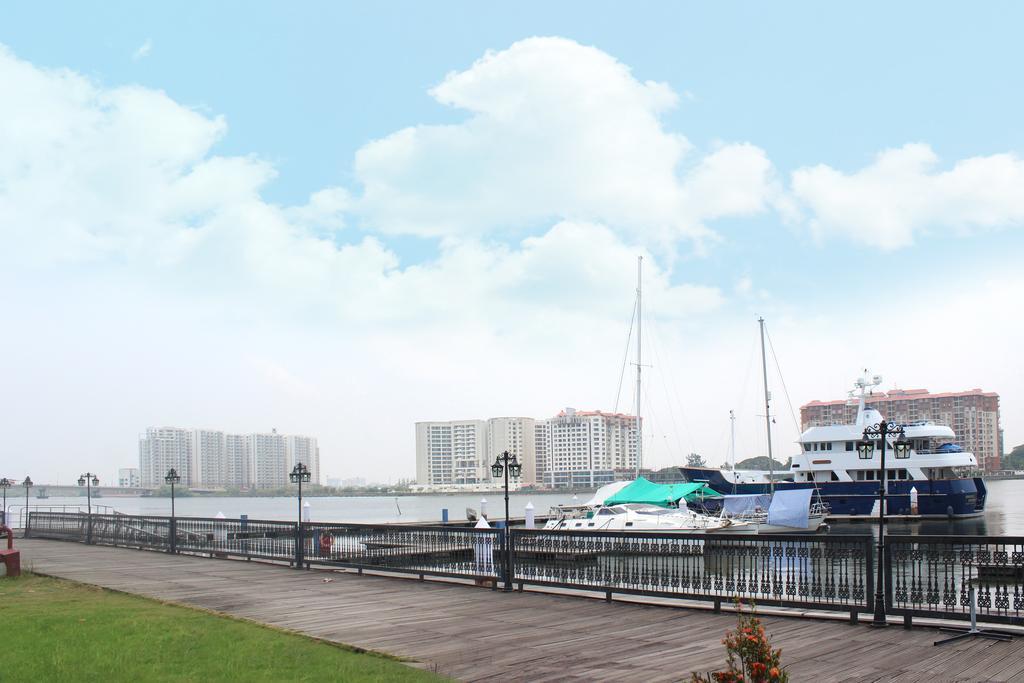 Bolgatty Palace & Island Resort Kochi Exterior photo